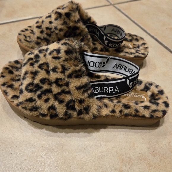 UGG Shoes - Koolaburra By Ugg Fuzz N ll Chetah Back Strap Slippers Sandals 8